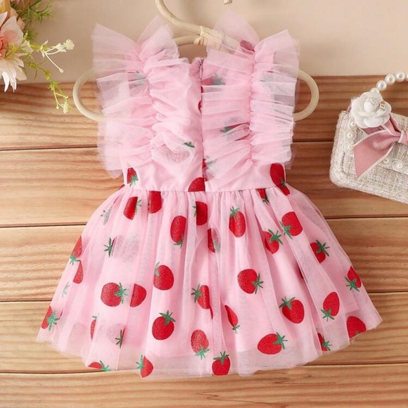 ✨2/$30✨ Strawberry Tulle Dress, Like New - Picture 2 of 6